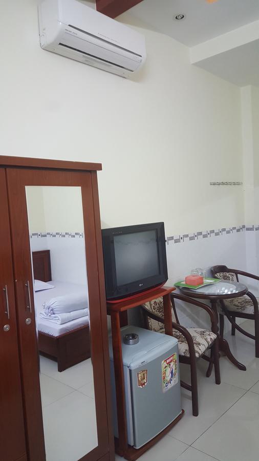 Huynh Nhu Hotel Ca Mau Экстерьер фото